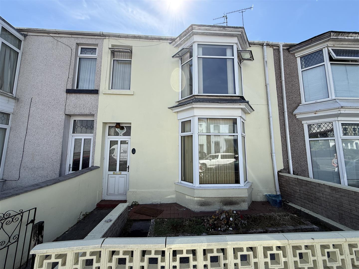 Coedsaeson Crescent, Sketty, Swansea, SA2 9DG